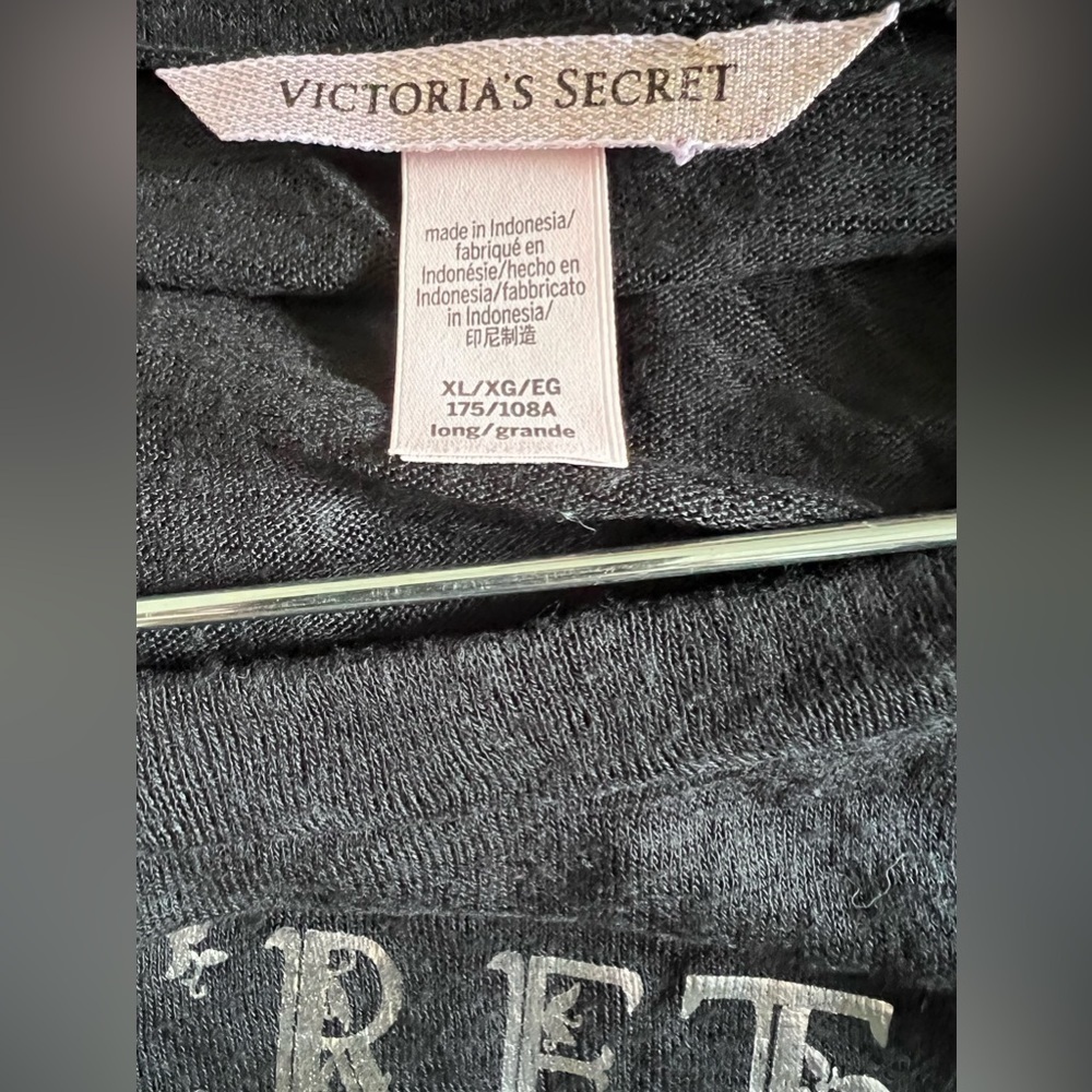 Victoria Secret Shirt Womens Long Sleeve Black Logo - Picture 4 of 8
